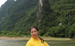 医生含着我的奶边摸边做